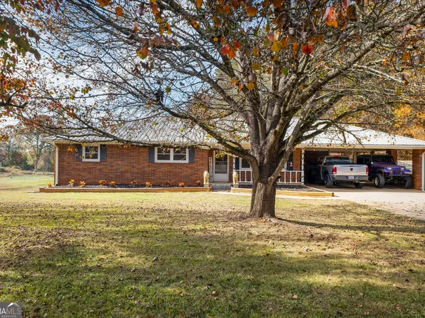 232 Oak Way Dr, Eastanollee, GA 30538