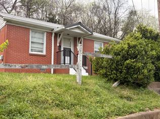 202 E Richland Ave, Waverly, TN 37185