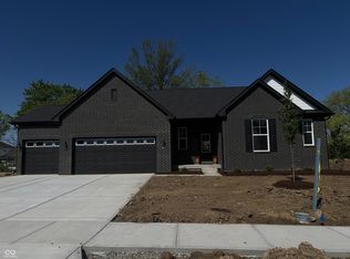 18430 Miles Ln, Westfield, IN 46074