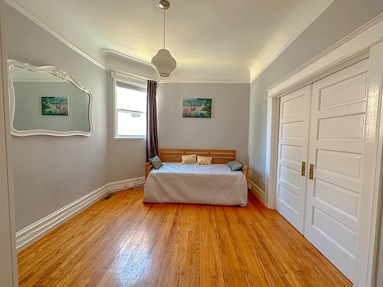 739 Shotwell St — Photo 4