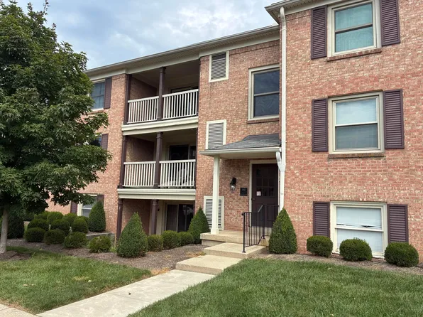 892 Chatham Ln Unit W, Columbus, OH 43221