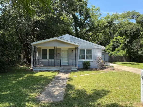 3300 W Lee St, Pensacola, FL 32505