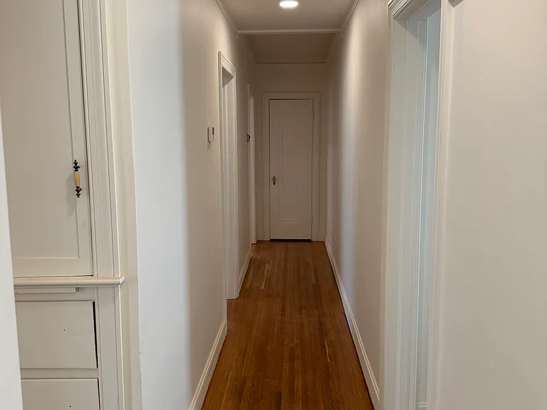 1139 S Evanston Ave — Photo 6