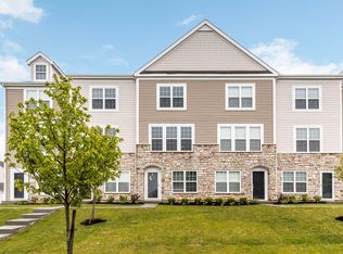 515 Autumn Ridge Cir, Pickerington, OH 43147