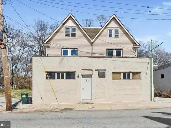 909 Springfield Rd #B, Darby, PA 19023