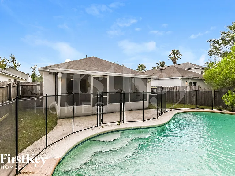 6883 Playpark Trl W — Photo 15