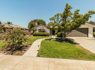 666 E Kip Patrick Dr, Reedley, CA 93654