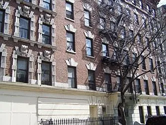 17 West 108th Street in Manhattan Valley