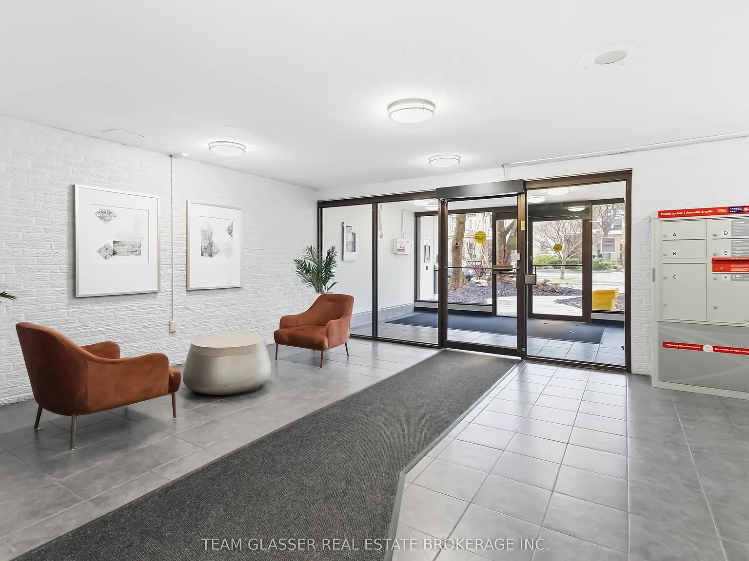 2 bed, $1,770 — Photo 2