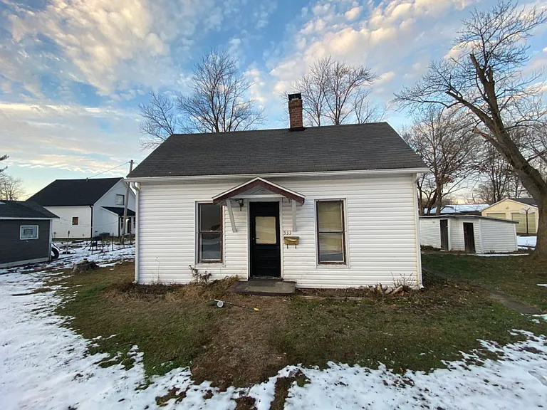 533 Higgins St — Photo 30