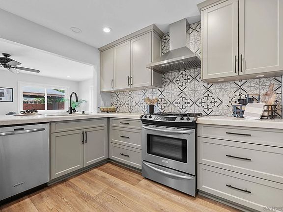 2nd image of 10364 Woodpark Dr