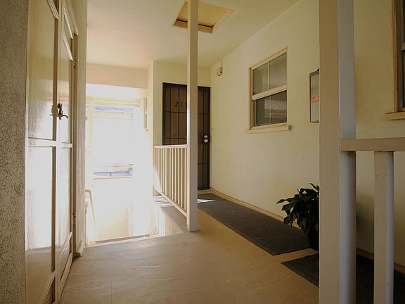 2nd image of 217 Lindero Ave