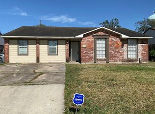 3914 Ripplebrook Dr, Houston, TX 77045