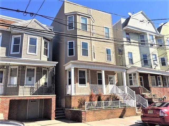 1st image of 127 W 19th St APT 5