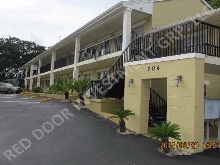 706 W Dixie Ave #2 — Photo 16
