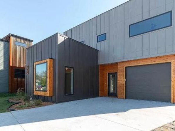 709 Beatnik Ct