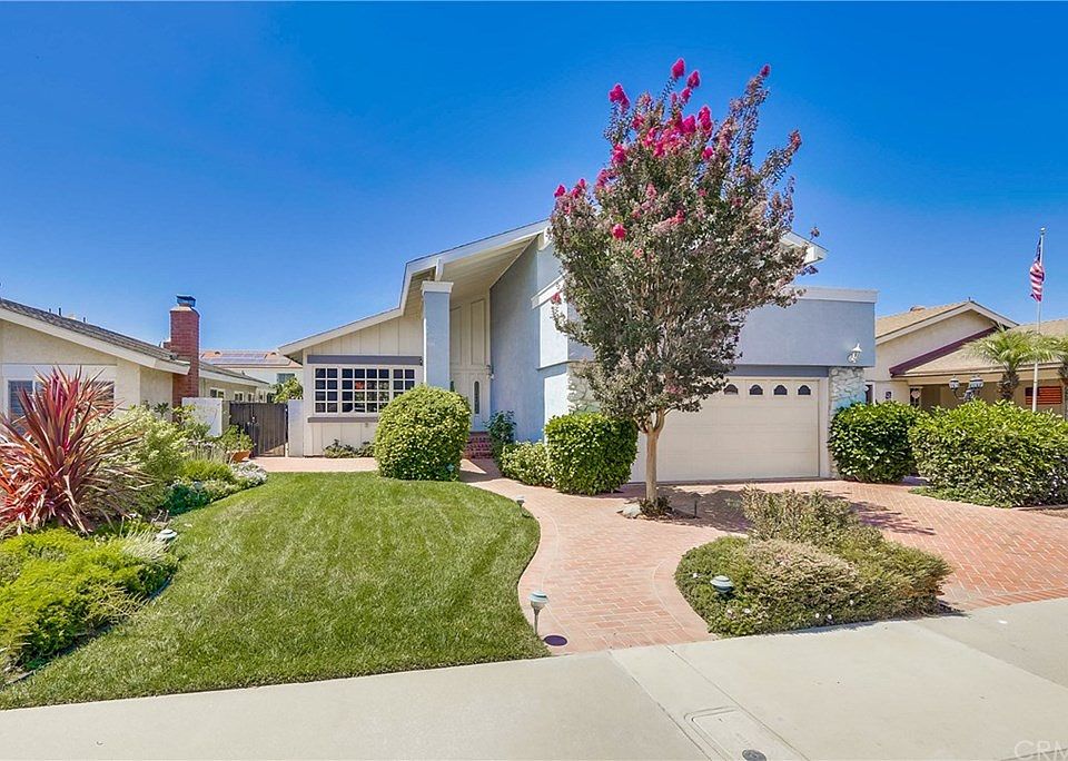 1st image of 13381 Lowell Cir