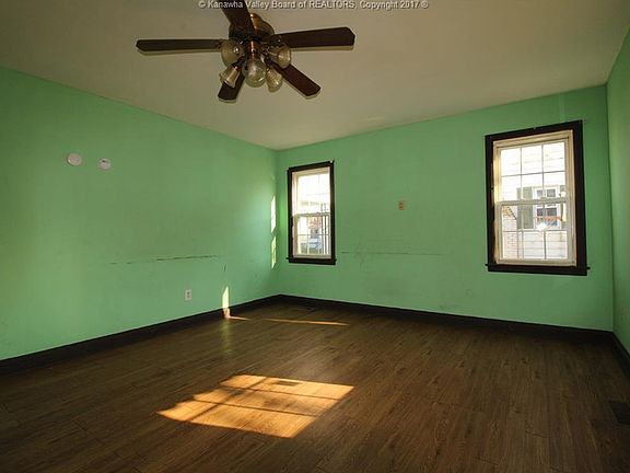 2nd image of 600 Park St