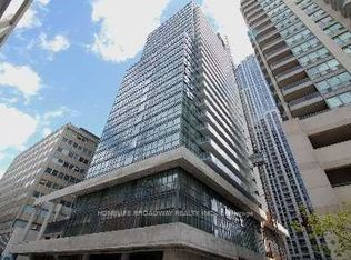 770 Bay St #2506, Toronto, ON M5G 0A6