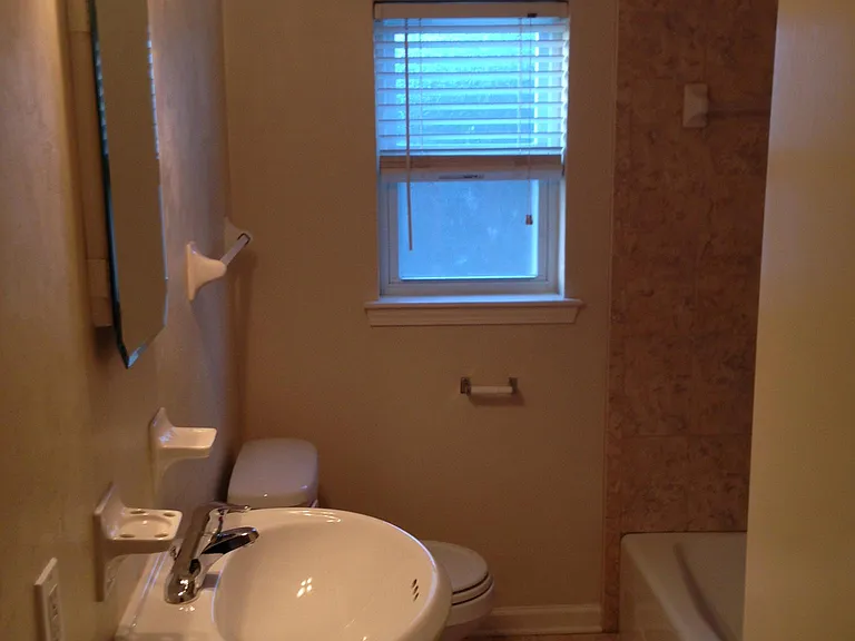 724 Beard St #3 — Photo 8