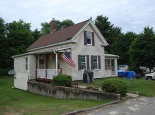 9 Puffer St, Ashburnham, MA 01430