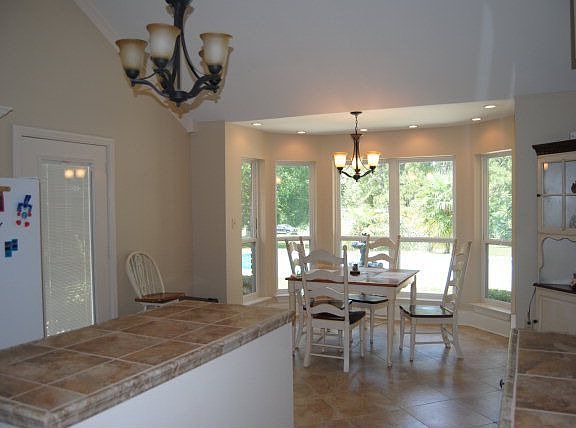 2nd image of 47 Balmoral Dr