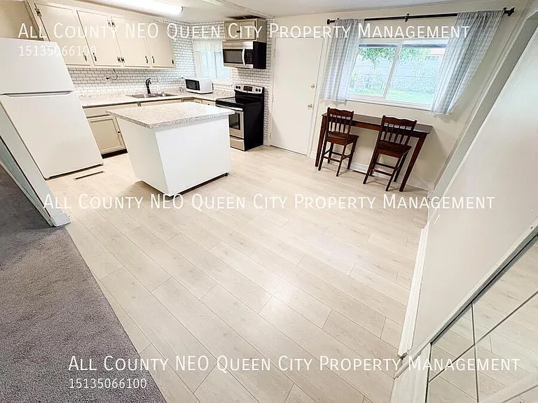 3692 Elmira Dr — Photo 8