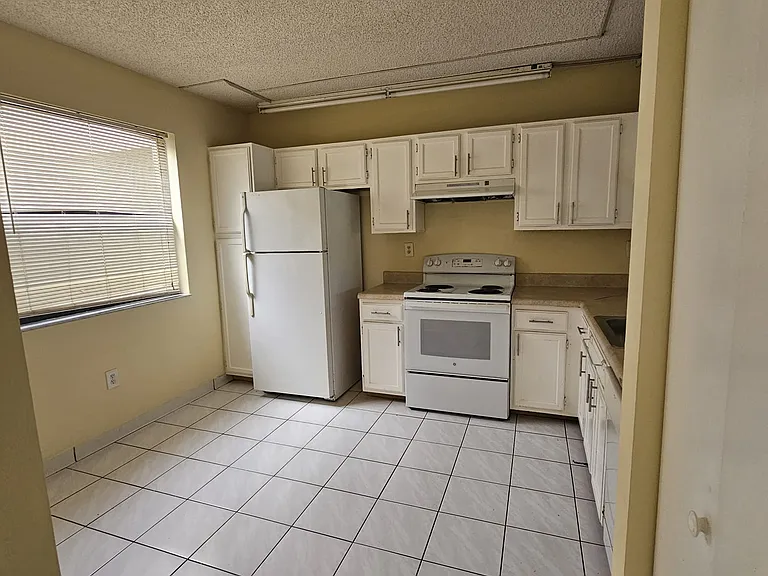 461 Ives Dairy Rd #4062 — Photo 26