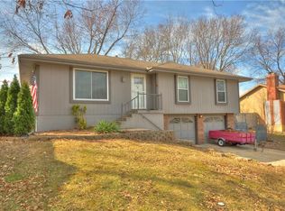 2701 SE 7th St, Blue Springs, MO 64014