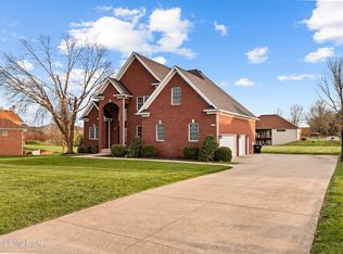 687 Stoneyridge Wynde, Shepherdsville, KY 40165