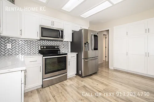 15730 W Locust St — Photo 13