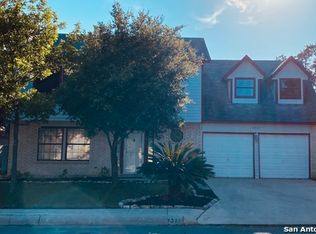 7311 Park West Dr, San Antonio, TX 78250