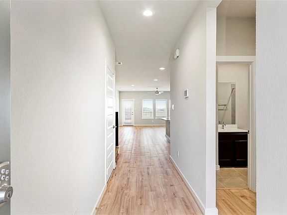 5th image of 7434 Rivercane Shore Ln