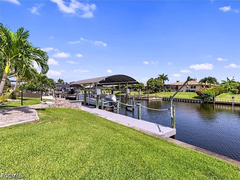 1029 Wittman Dr — Photo 43