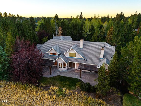 2nd image of 19309 Soda Springs Dr