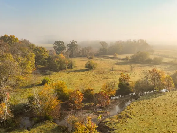 938 Lauderdale Memorial Hwy NW, Cleveland, TN 37312