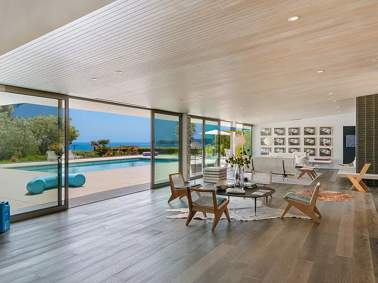 27044 Sea Vista Dr — Photo 8