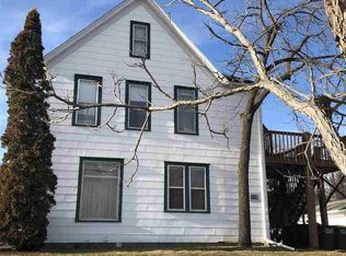 1118 N Washington Ave, Saint Peter, MN 56082