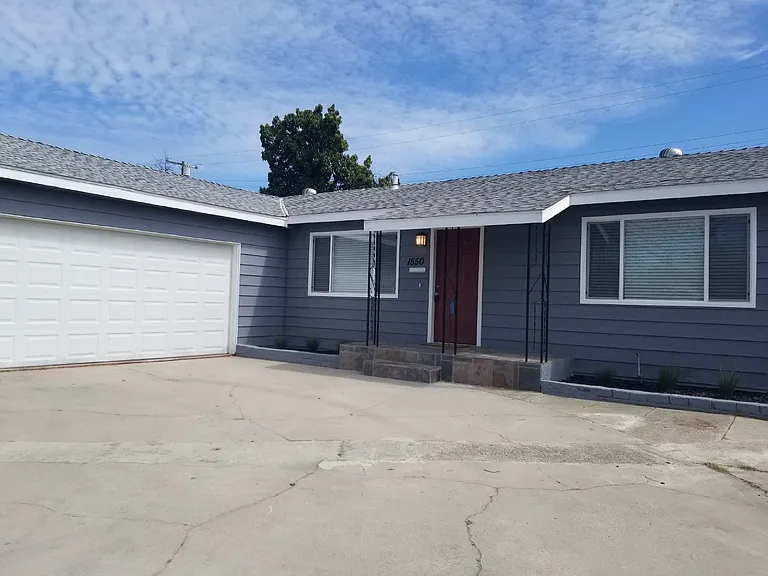 1550 Shaffer Rd — Photo 1