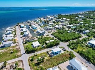 31380 Avenue G, Big Pine Key, FL 33043