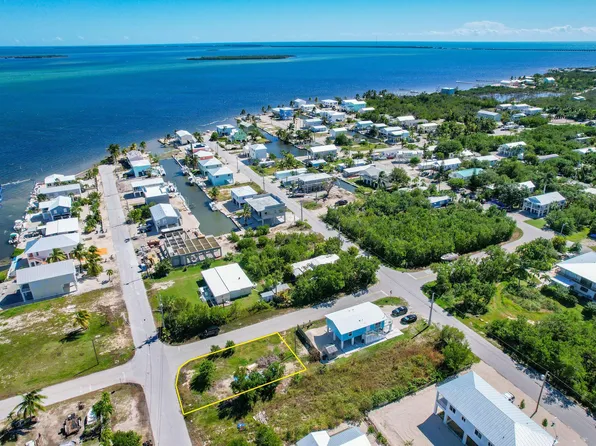 31380 Avenue G, Big Pine Key, FL 33043