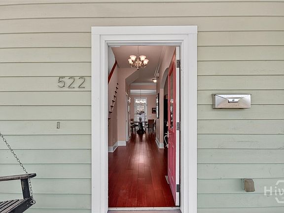 5th image of 522 E 40th Street