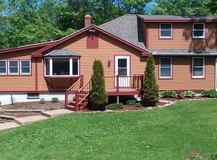 948 1st Crown Point Rd, Strafford, NH 03884