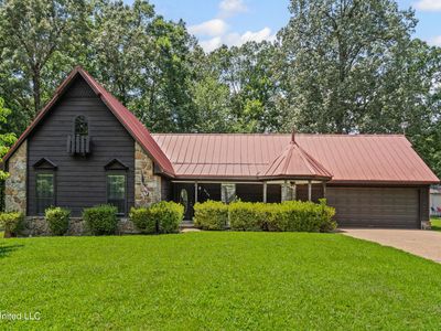 2403 Geneva Dr, Nesbit, MS, 38651