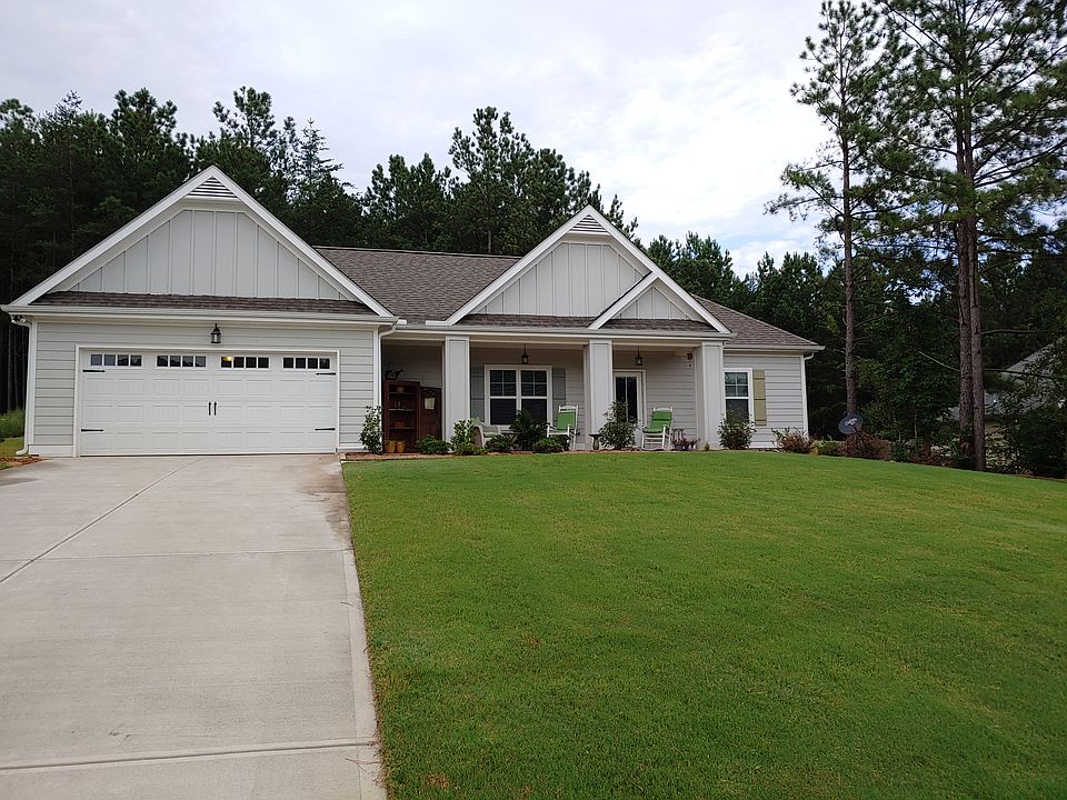 1st image of 101 Crown Ct