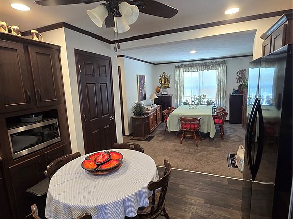 4th image of 5310 Riesling Rdg