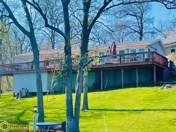 Montezuma Real Estate Montezuma Ia Homes For Sale Zillow