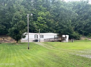 3434 Bridges Chapel Rd, Dandridge, TN 37725