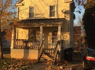 937 Clark St, Akron, OH 44306