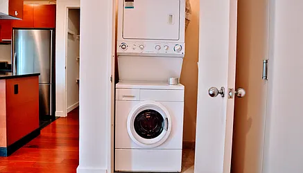 Rented by R New York